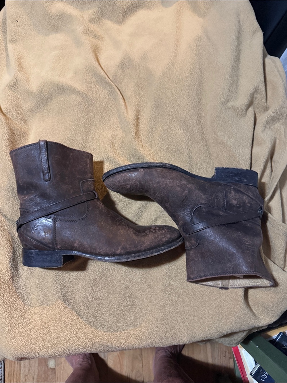 Frye Brown Leather Western Harness Women’s size 9.5 Ankle Boots